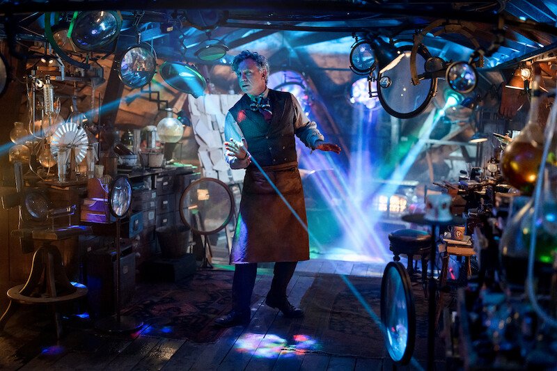 Daniel Craig as Uncle Andrew in his workshop in Narnia: The Magician’s Nephew